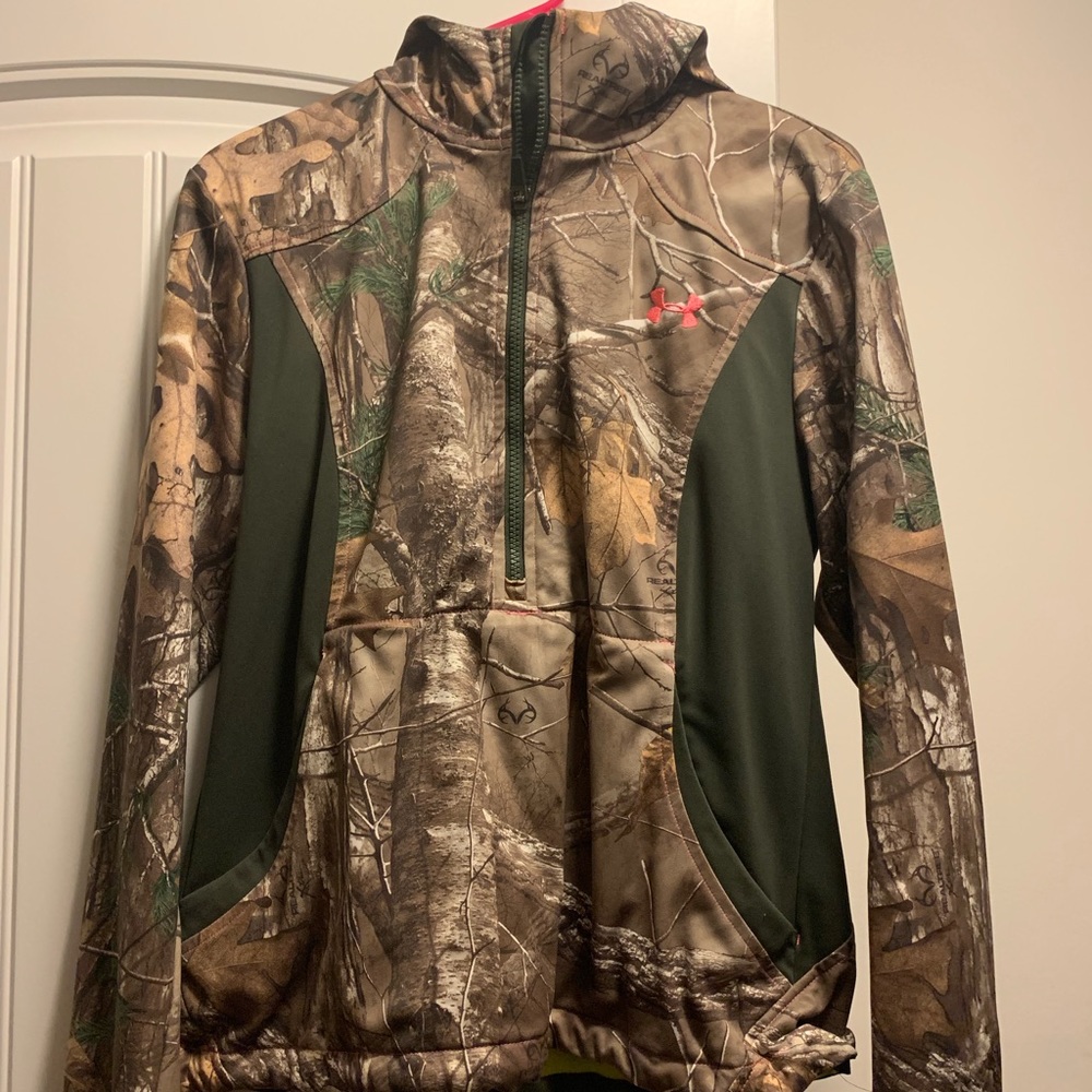 UA camo Quarter Zip